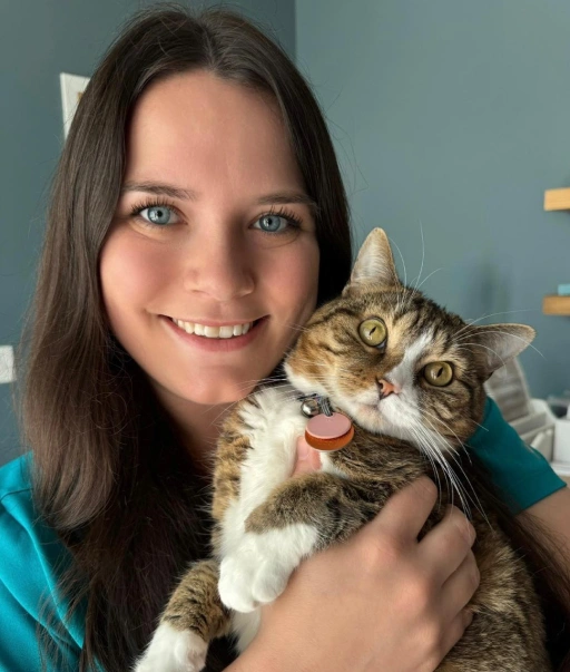 Dr. Taylor Bartolec